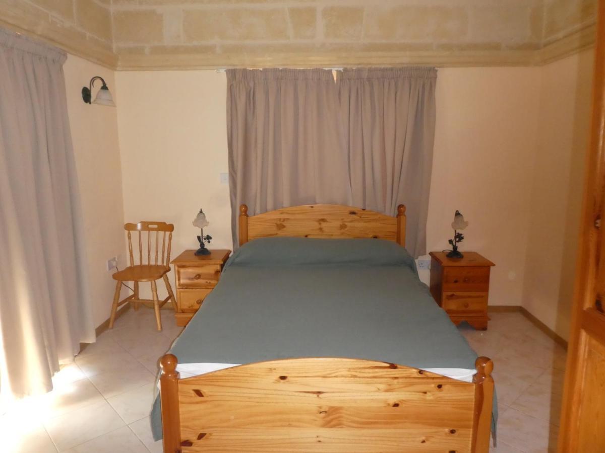 San Antonio Guesthouse Xlendi Eksteriør billede