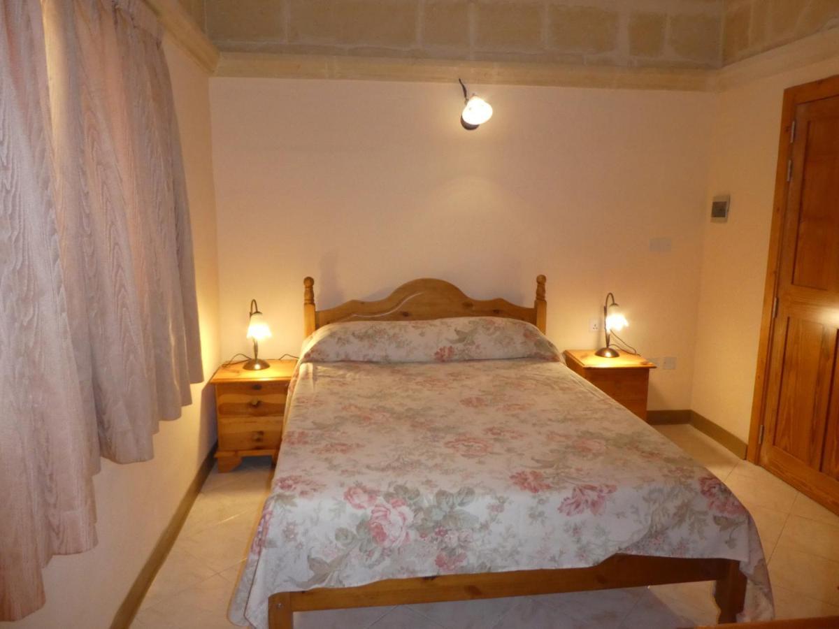 San Antonio Guesthouse Xlendi Eksteriør billede